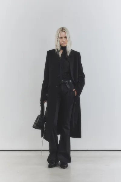 Look 32